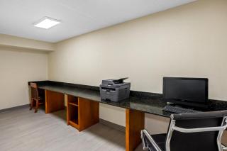 Comfort Inn & Suites Walterboro I-95 - 1