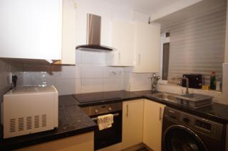 Evergreen apartments Flat Six - 7