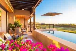 Lux 3 Bed condo with Ocean View Pool Houskeeping - 0