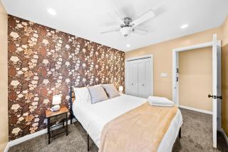 The Veranda Large Deck, BBQ & Fire Pit - 3