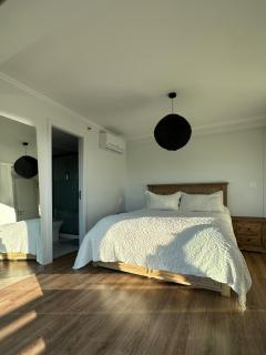 Luxurious new penthouse with ocean views - 1