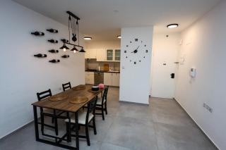 Breathtaking 3bd, by the Sea - 2