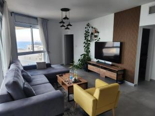 Breathtaking 3bd, by the Sea - 4