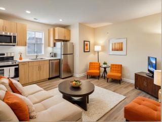 Venice Beach Getaway Steps from the Ocean Marina and Boardwalk - 7