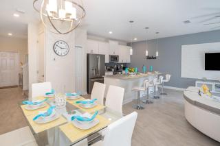 5011CL TOWNHOME 4 BEDS 3 BATHS FREE WATERPARK - 3