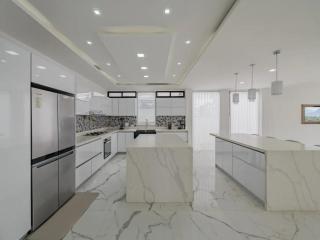 Elegant Home in Cartagena - 9