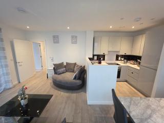 3 Bedroom apartment from F&A properties - 6