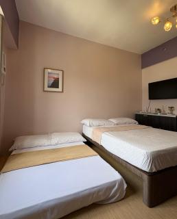 14F Deluxe Unit at Sunvida Tower across SM CITY - 4