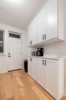 Steps from Wrigley Field and Lake Michigan - 2