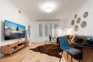 Lakeview 6Bed 4Bath by Wrigley Field - 5