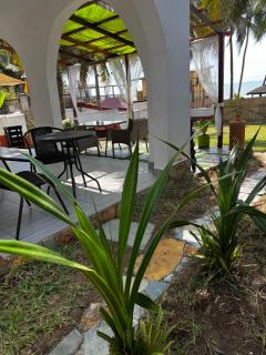 Green Protection Beach House Ghana - 1