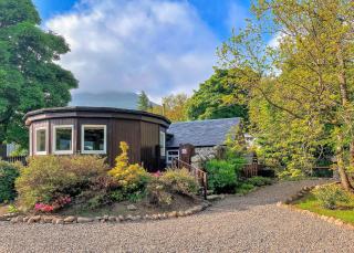 Glen Clova Lodges - 8