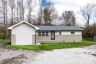 4Bed,3Bth Windrock Haven With Long Term Indirect Trail Access ATV Bike Adventure - 1