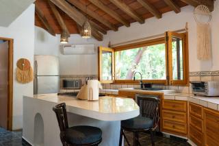 Sanctuary - 1 bedroom Main House - 8