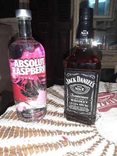 غرفه متميزه بوسط المدينه ميدان التحرير أمام الجامعه الامريكيه بمصر - 1