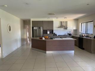 Family home in beachy suburb - 2