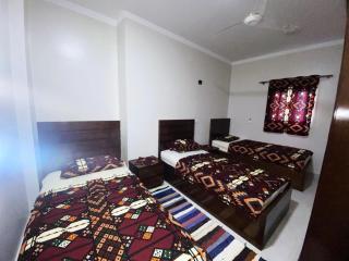 nubian yellow desert - 5