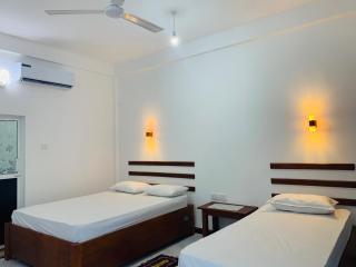 White Shine Hotel - 6