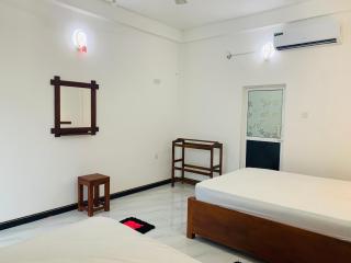 White Shine Hotel - 2