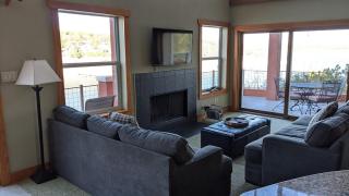 Heavenly Waterfront Retreat - Boat dock, DEEP cove - 6