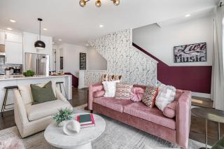 Rhythm Row - Rooftop Hot Tubs - Mins to Broadway - 9