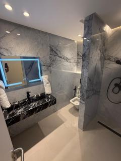 Modern Apartment in Jnane Gueliz - 9