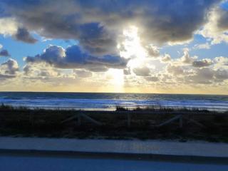 Relaxing Coastal Getaway in El Palmar - 6