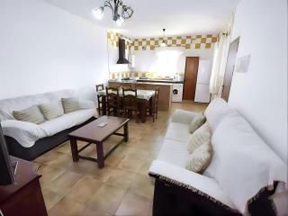 Relaxing Coastal Getaway in El Palmar - 2