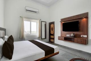 Hotel O Vinay Plaza & Restaurant - 2