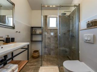 Rustic Villa Perosa With Heating Pool - 2