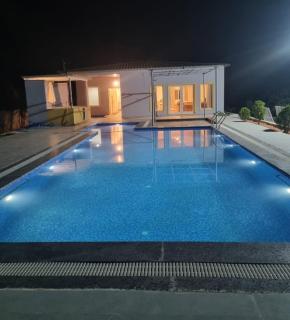 Rp's Swarga Luxury Farmhouse, Kondapochamma - 4