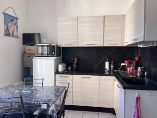 Studio lumineux avec balcon au centre de Cauterets - FR-1-812-148 - 8