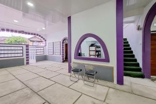 RedDoorz at Jalan Ahmad Yani Karawang - 5