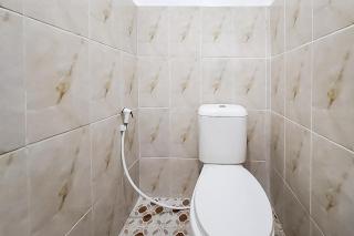 RedDoorz at Jalan Ahmad Yani Karawang - 1