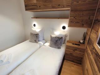 Appartement moderne 2 ch, proche centre, parking, wifi - FR-1-598-196 - 1