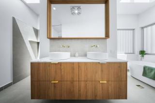 Little Bich Retreats - 2