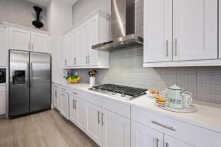 Modern 7 Bdrm Mansion with Themed Bedrooms at the Bear's Den - 1