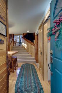 Diamond Peak 2 home - 4