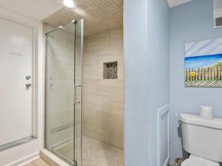 Savoy Penthouse 603 - 2