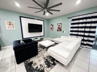 2127LC- Windsor Island Resort - 7