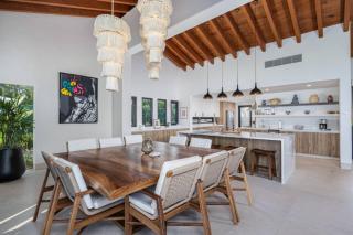 Serene Luxury - Private Pool Ocean View Cook - 3