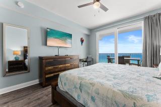 Laketown Wharf Remodeled Gulf View Retreat! 3BR Resort Condo with Huge Balcony - 3