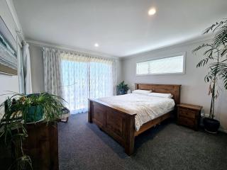 Pōhutukawa House Pohara - 7