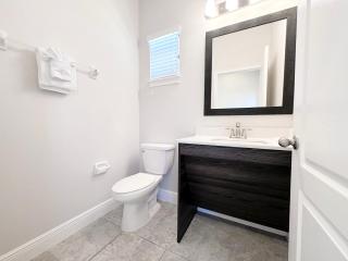 210BP - Balmoral Resort - 2