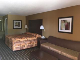 Executive Inn and Suites Longview - Longview - 5