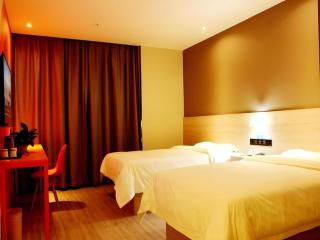 Shell Hotel Lanzhou Xiguan Lanzhou University 2nd Hospital Cultural Palace Metro Station - 9