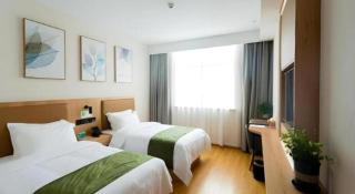 GreenTree Inn Express Henan Xinyang Huaibin County - 2