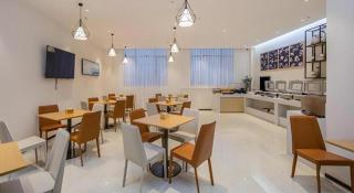 City Comfort Inn Wuzhou Xijiang Thrid Bridge - Cangwu - 4