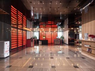 武汉江汉路步行街江滩丽芮酒店 - 2