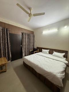 The Grand Serenity Hotel - 2